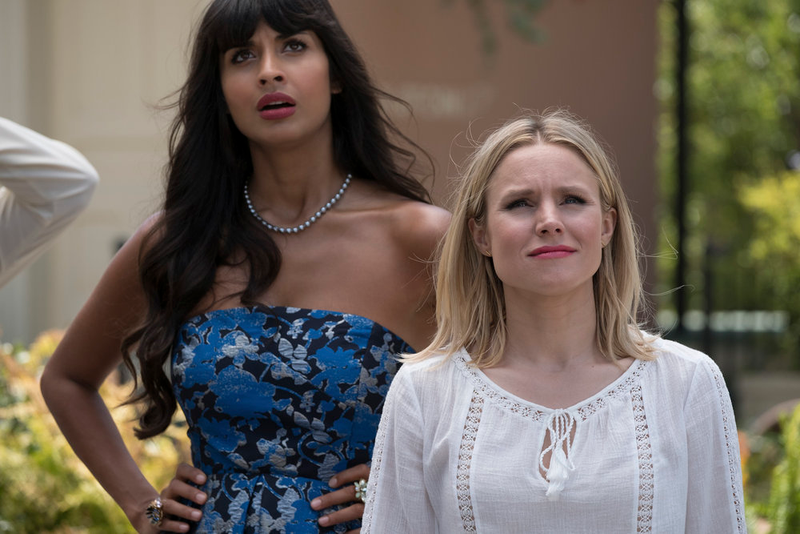 Jameela Jamil, Kristen Bell (Photo: Colleen Hayes/NBC)